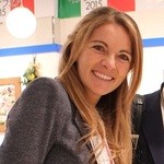 Lo Scoglio da Tommaso - オーナー・アントニア　ディ　シモーネさん