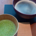 Kafesashakanetanaka - お抹茶とコーヒー