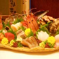 魚料理専門 魚魚一 - お造りの盛り合わせ