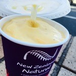 New Zealand Natural - た～っぷり入ったマンゴースムージー