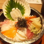 大地の恵み北海道 - 海鮮丼