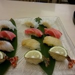 やま中・本店　鮨と日本料理　 - 特選3000円 (ランチ)三人前 一皿目