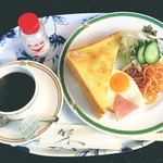 カフェレスト木鶏 - トーストセット(490円)