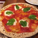 binwan - 鉄板pizza　マルゲリータ