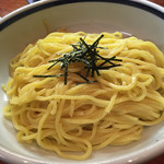 餃子房じらい屋 - つけ麺の麺