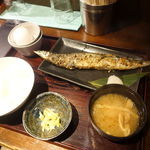 焼魚食堂 - 新サンマ焼き定食　980円