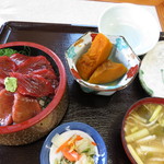 たこ八食堂 - まぐろ丼