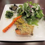 ダイニングカフェ ロッコ - ランチプレート（鮭のソテー）2015.11.02