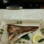 一平 - まぐろアゴ塩焼