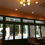 オ・プティ・マタン - 2015年店内