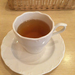 オ・プティ・マタン - 201年　モンブランセットのほうじ茶