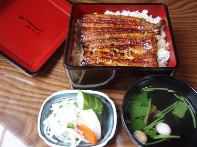 Unagi Juubee Motohongoten