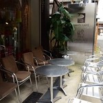 DAH'S CAFFE` - テラス席