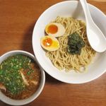 麺屋 菜々兵衛 - つけ麺＋煮玉子のアップ