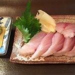 よねさん - 寒鰤刺