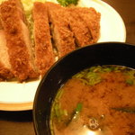 キッチン直 - ワカメと三つ葉の汁