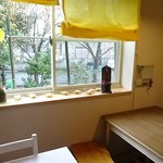 ココナ キッチン - 優しく温かい店内♬色彩や調度品も可愛いよ