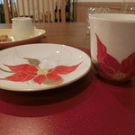 ナチュラルガーデン - ロイヤルコペンハーゲンのカップ＆ソーサーはポインセチア。素敵な図柄♡