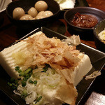 HONMACHI 豚テキ×昭和ホルモン焼肉てんぐ屋 - 