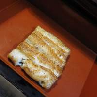 五代目 野田岩 麻布飯倉本店 - ④一口志ら焼　ハーフサイズ