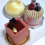 ピエールプレシュウズ 長久手店