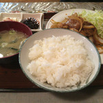 ふじ亭 - 生姜焼き定食