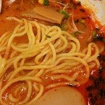 キングコング - 札幌らーめん王道の黄色い縮れ麺