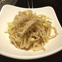 焼肉専科 肉の切り方 日本橋本店 - ナムル