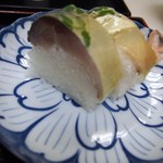 満寿形屋 - 上鯖寿司うどんセットの鯖寿司