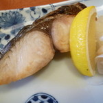 八丁堀こまつ - 丁寧に焼かれていました