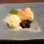 E’s cafe - しっとりチーズケーキ