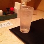 mass かまどのある家 酒をよぶ食卓 - 