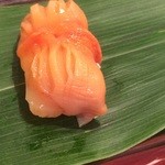 新富寿司 - 赤貝