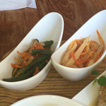 オリエンタルレシピカフェ - 野菜の小鉢も2種類。素材の味わいがよく出て、美味しいです(^ ^)