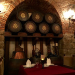 マゼランズ - ワインセラーのある、秘密の部屋