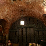 マゼランズ - ワインセラーのある、秘密の部屋