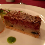 マゼランズ - スモークターキーとチョリソーとポテトのパテ、カリフラワーのムース添え（ガリオン/スペシャルコース）