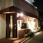 店の外観