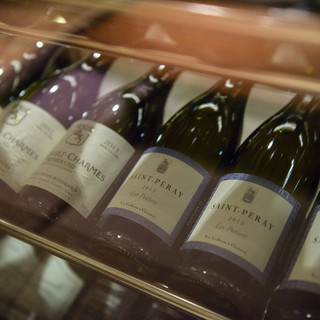数種類の飲み放題プラン、季節限定ドリンクもご用意。