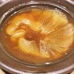 大龍蝦  - 料理写真:紅焼排翅　フカヒレの煮込み