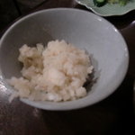 旬魚処 海蔵 - 釜飯をついで