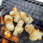 昭和ホルモンなか屋 - 