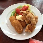 カンパリ - からあげとクリームコロッケ