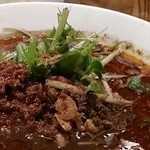 四川担担麺 阿吽 - 黒胡麻坦坦麺４辛　水菜・挽肉・干海老