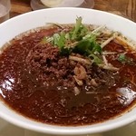 黒胡麻担々麺　４辛