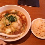 Nangokutei - 海鮮麺セット　820円