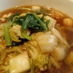 Nangokutei - 海老とイカ、他に、小松菜、白菜、木耳