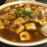 台湾料理 豊味園 - 麻婆麺  (セットの) 
            鶏唐揚2個と大根サラダ、白飯つき  ¥780税込
            ミンチ様のはフリーズドライの肉？