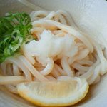 讃岐うどん　麦まる - 生醤油うどん(並)(冷)　260円　生醤油はあっさり味でいいですね