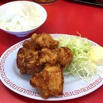 ラーメン魁力屋 宮前店 - 唐揚げ定食920円のから揚げとごはん。